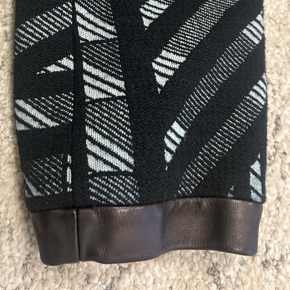 Diane Von Furstenberg 8 wool blend mono c leather trim jacket in great condition - Picture 12 of 16